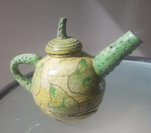 Green teapot
